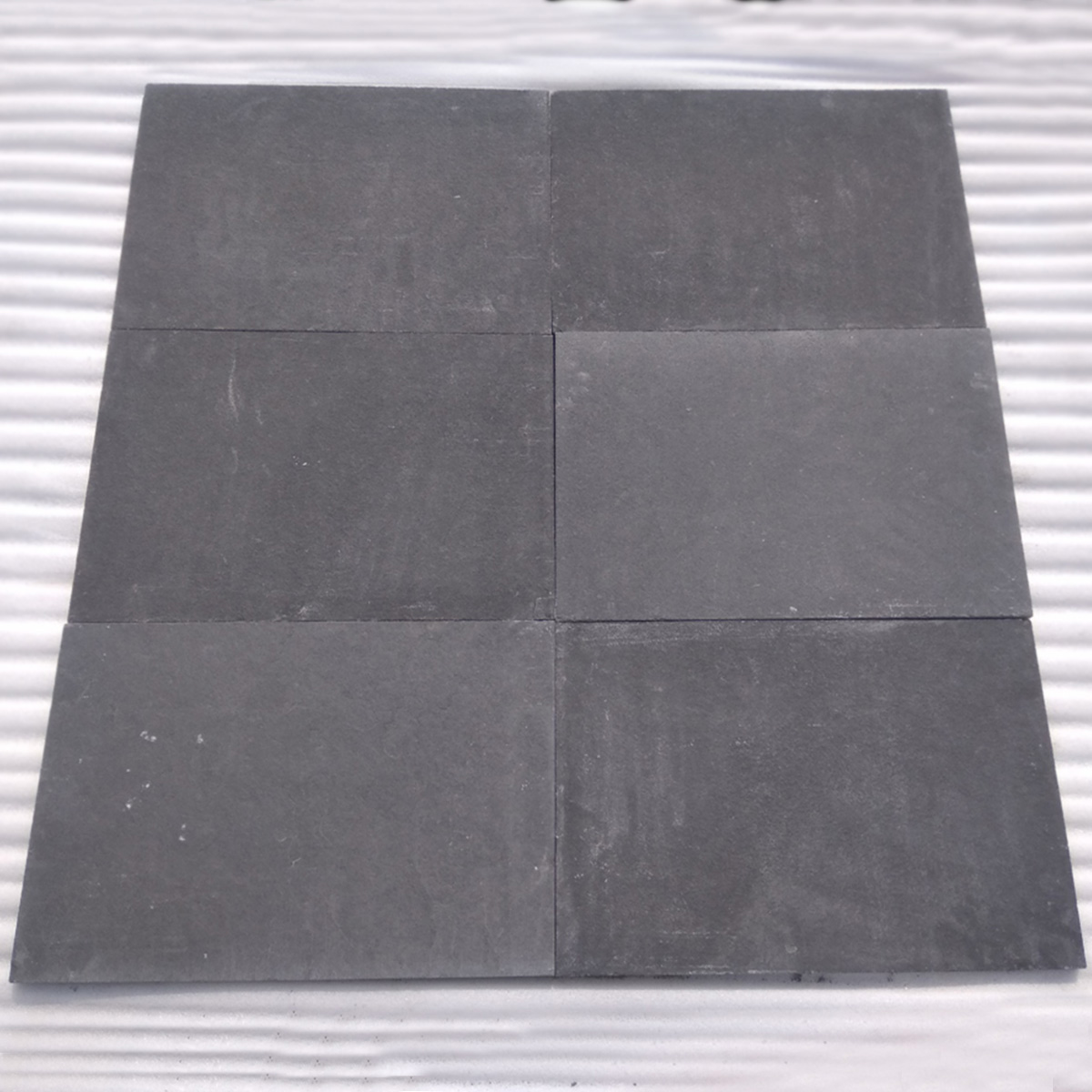 1.-Lime-Black-Natural-Calibrated-Machine-Cut-Edges