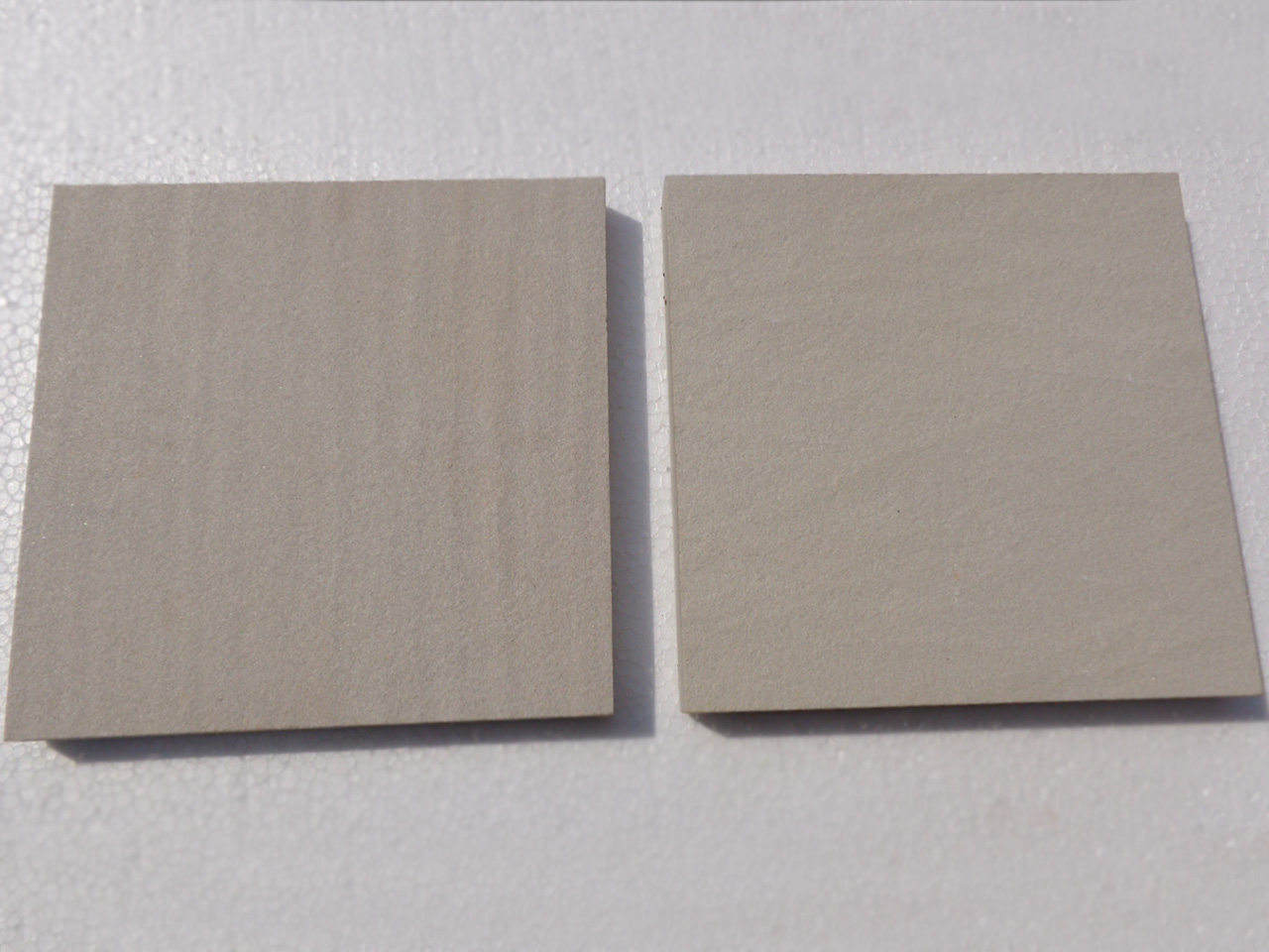 12.-White-mint-flamed-top-machine-cut-edges