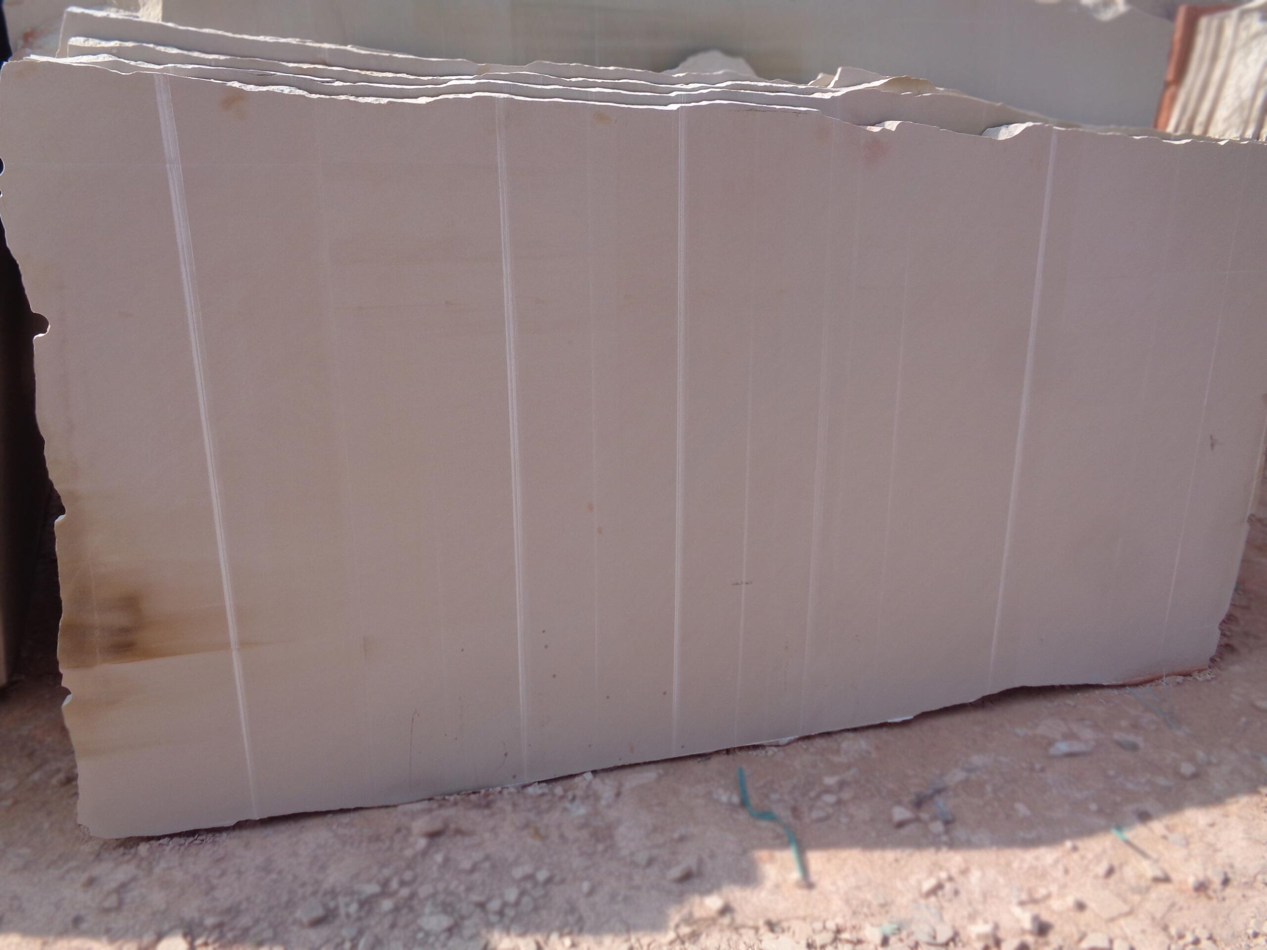 15.-Dholpur-beige-sawn-slabs