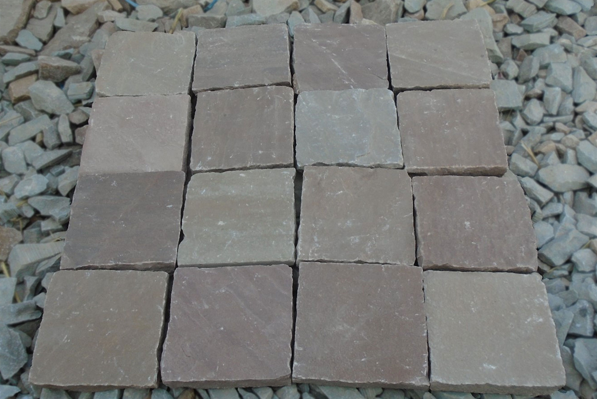 16.-Autumn-brown-cobbles