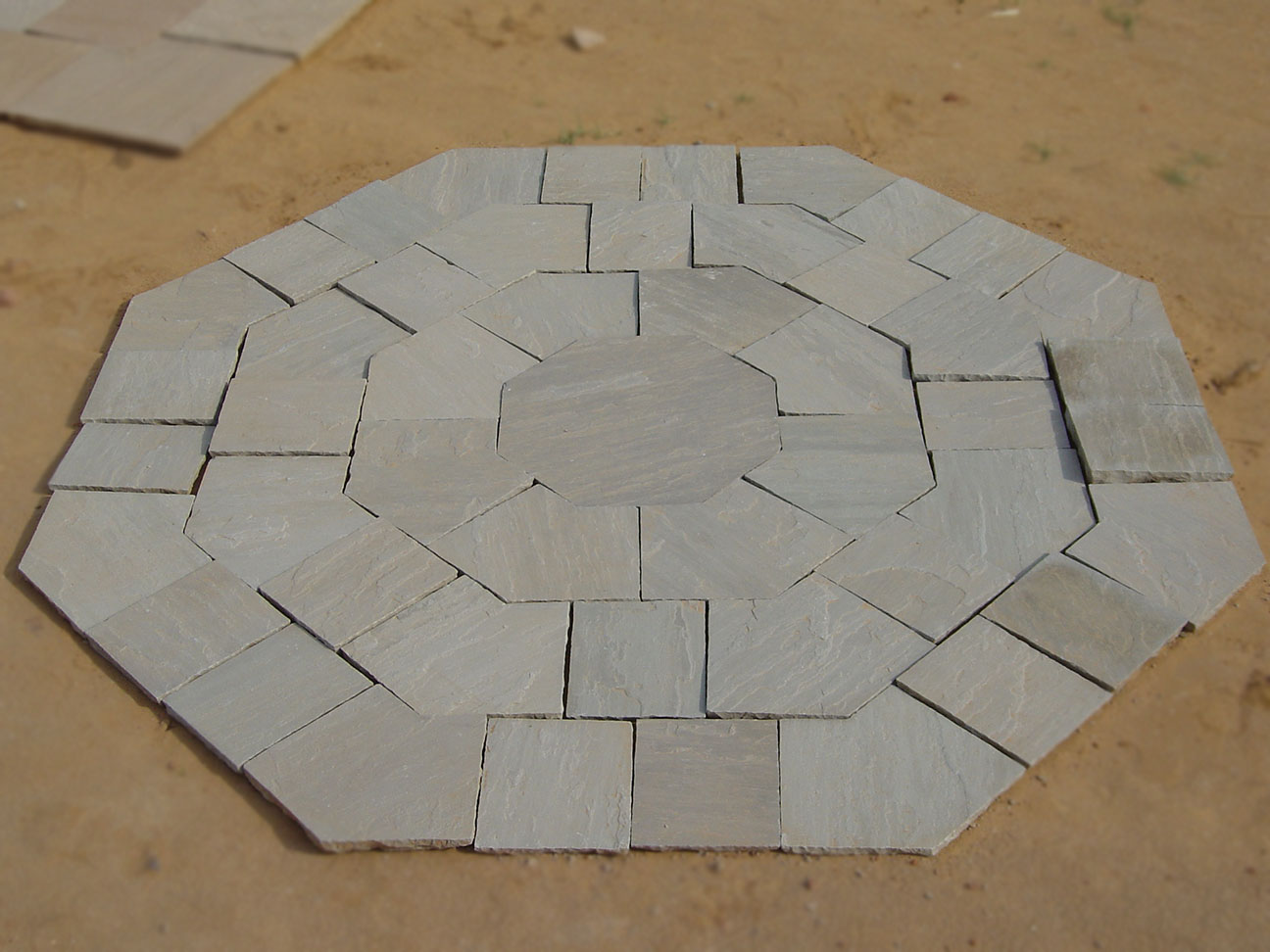 25.2-Kandla-grey-circle