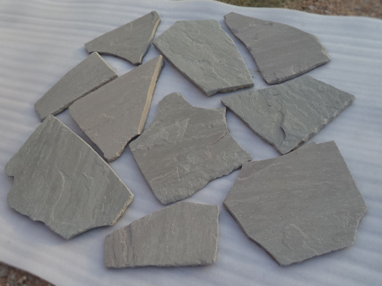 26.-Kandla-grey-crazy-tumbled
