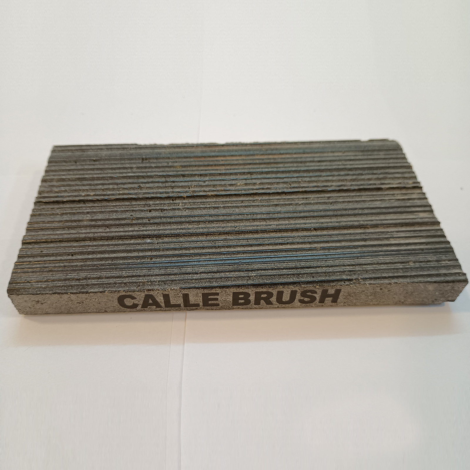 Black-Basalt-Calle-Brush