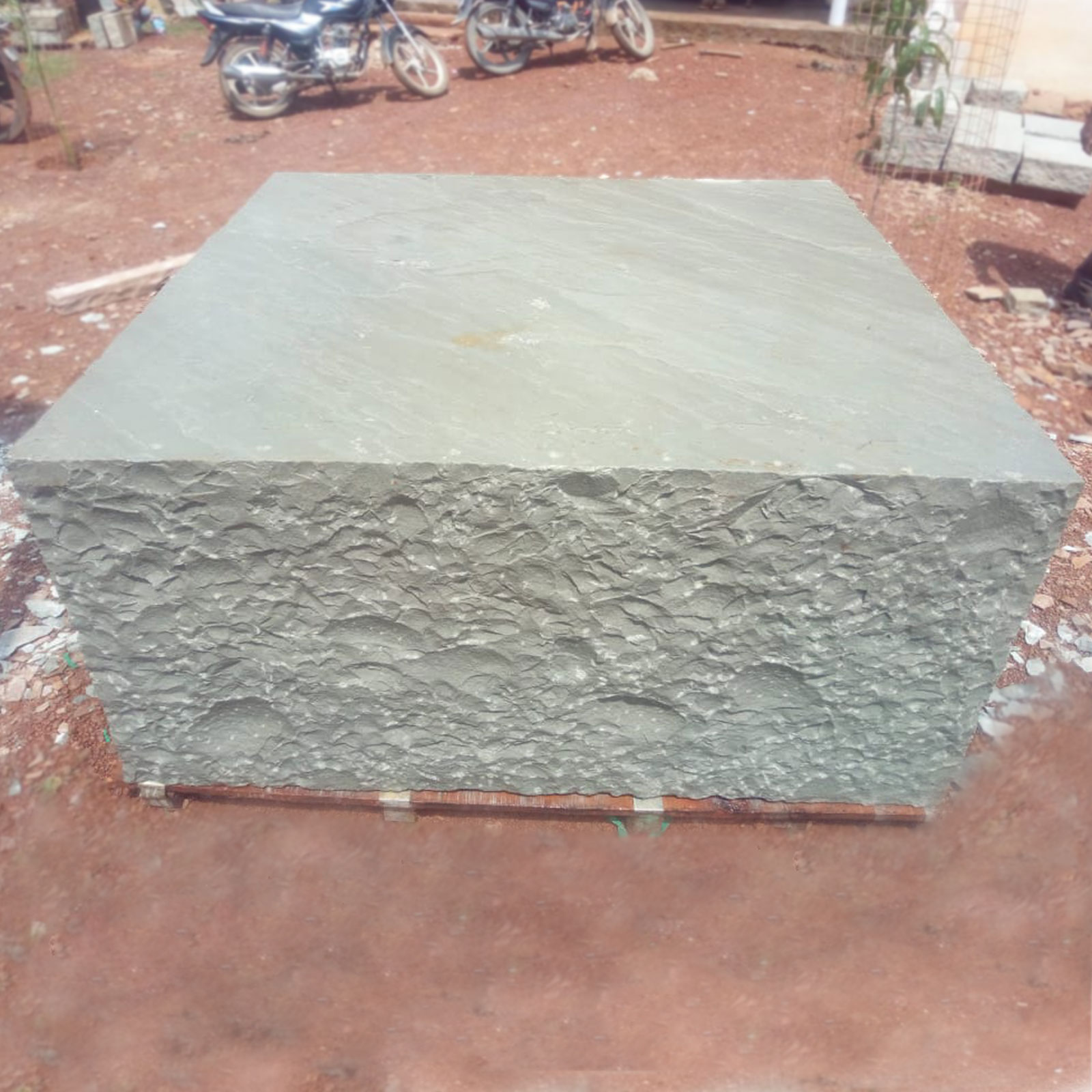 Kandla-Grey-Sandstone-Block