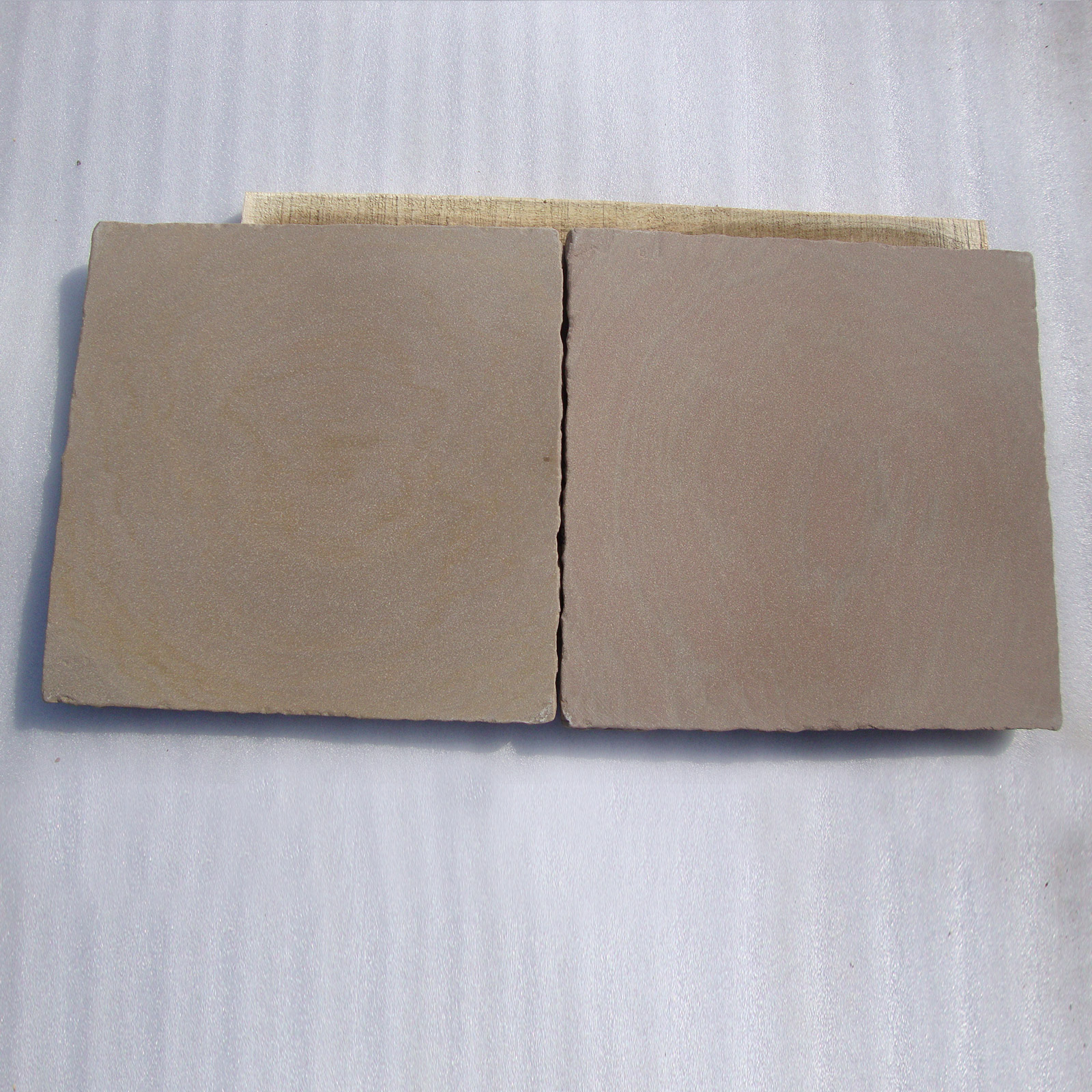 autumn-brown-sandstone-honed-sandblasted-and-tumbled